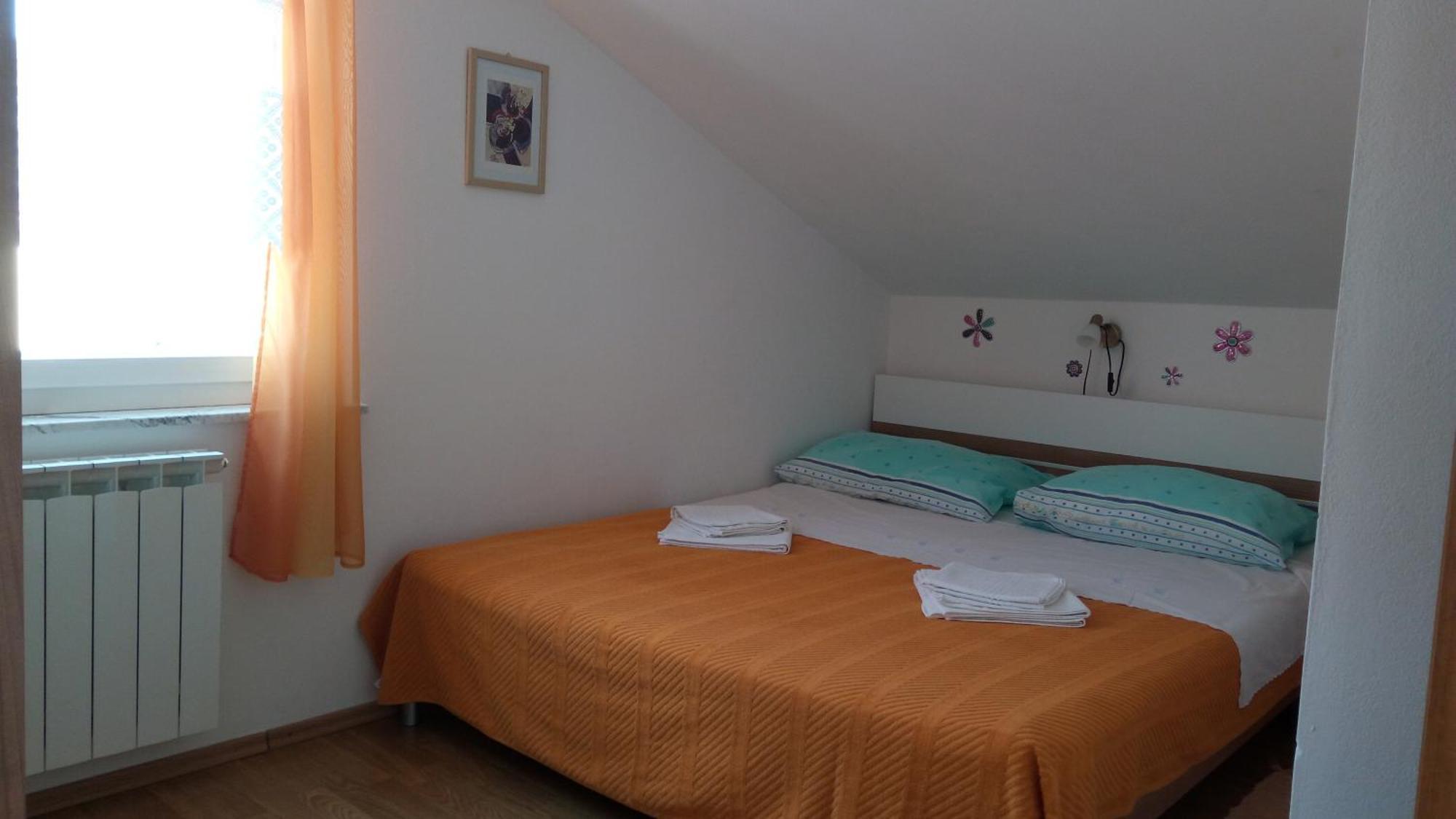 Apartments Vitkovic Cres Exterior photo